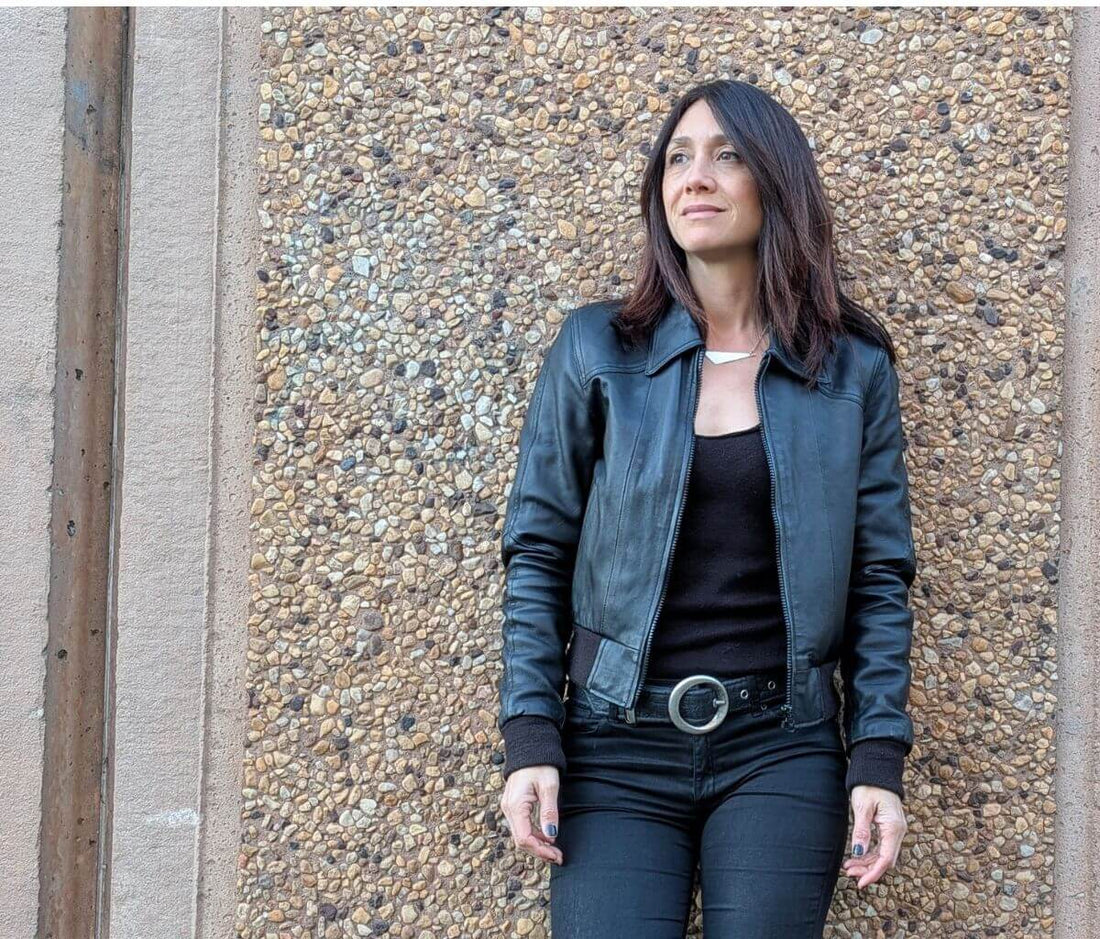 Le total look noir version rock chic : mode d'emploi